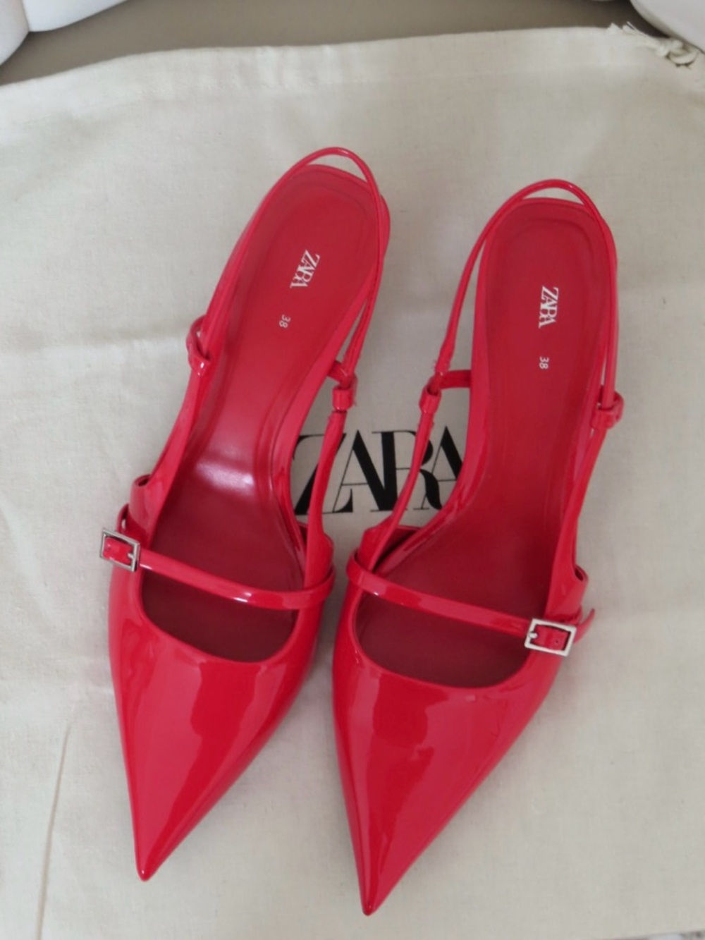 Zara Red Patent Pointed Slingback Heels with Sling Strap - Picture 2 of 7